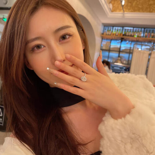 Nhẫn Kim Cương Moissanite 5 Carat Nữ Bạc S925 Sáng Lấp Lánh HTT264