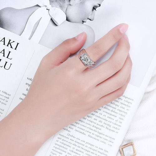 Nhẫn Kim Cương Nam Moissanite 1 Carat Bạc S925 HTT291
