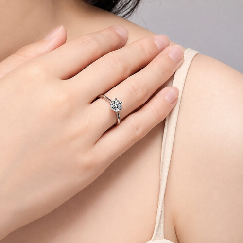 Nhẫn Kim Cương Moissanite 3 Carat Nữ Bạc S925 Cao Cấp HTT259