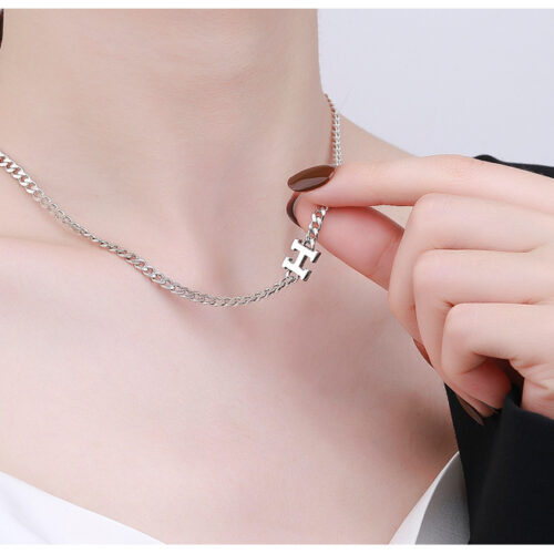 Dây Chuyền Bạc Nữ S925 Mặt Chữ H Cá Tính HTT362
