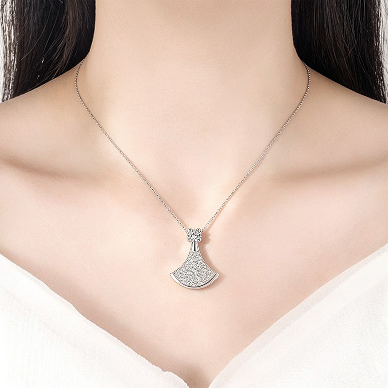 dây chuyền nữ bạc đinh đá